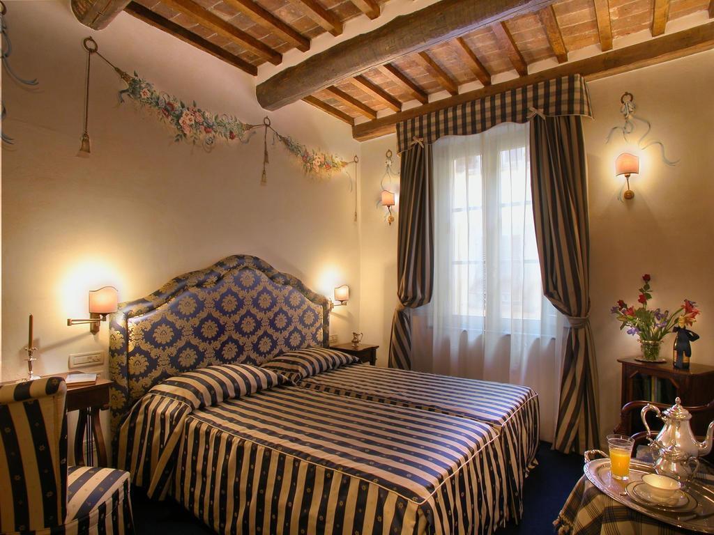 Hotel Relais Dell'Orologio Pisa Quarto foto