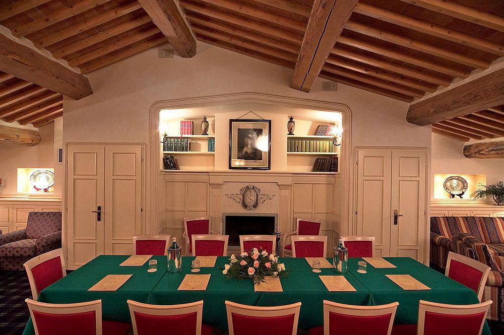 Hotel Relais Dell'Orologio Pisa Instalações foto
